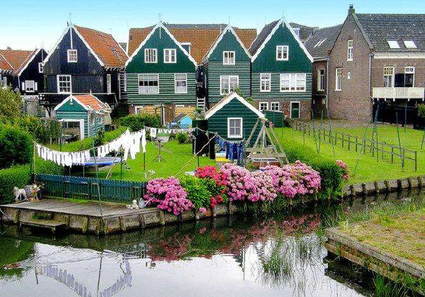 海平面以下的国家排名：荷兰的海面跟两层楼的房顶一样高！