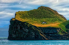 世界上最孤独的房子:这座在孤岛上的房子你敢住吗