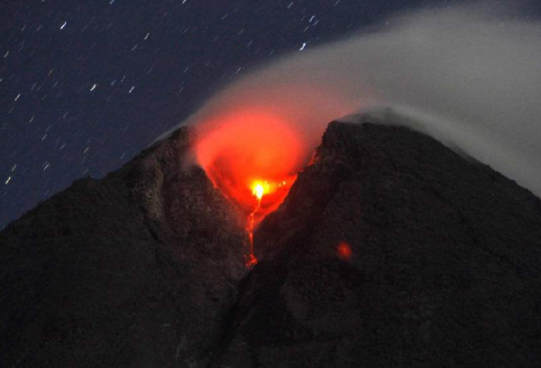 世界十大恐怖火山排行榜 威力最大最活跃的火山排行