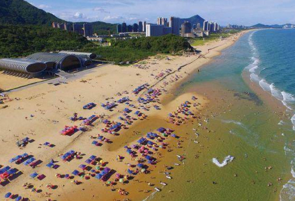 中国十大最美沙滩排行榜：厦门环岛路海滩美过鼓浪屿