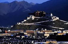 西藏旅游有哪些好玩的地方 2022十大去西藏一定要去的景点